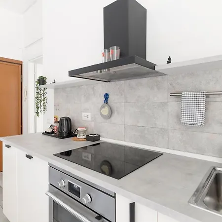 Διαμέρισμα Guesthost - Comfy & Lovely Studio-apartment