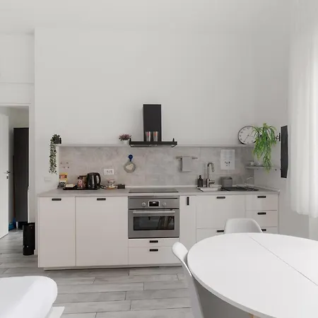 公寓 Guesthost - Comfy & Lovely Studio-apartment