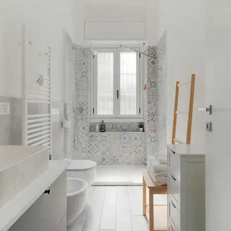 Guesthost - Comfy & Lovely Studio-apartment 公寓 *