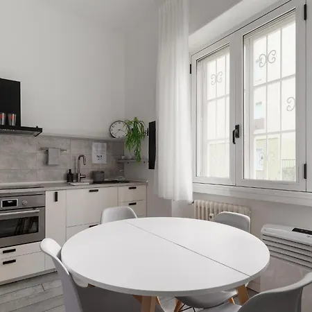 Guesthost - Comfy & Lovely Studio-apartment 公寓 *